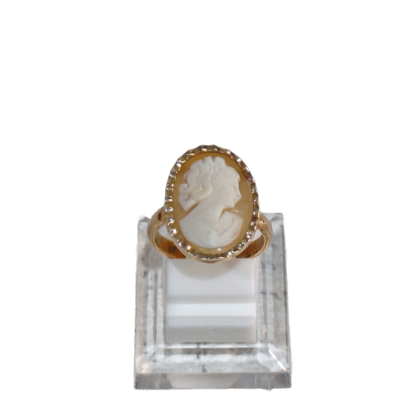 Simple Cameo Ring - Image 4